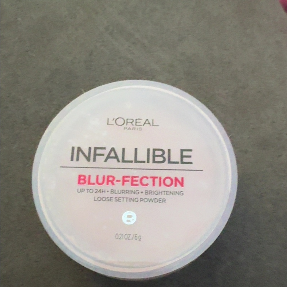 L'Oreal Pink Light Setting Powder
